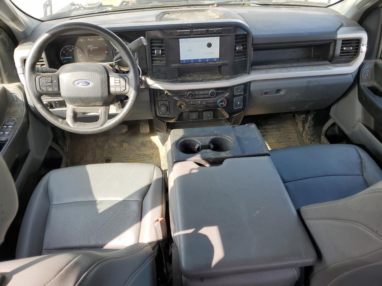 2023 Ford F250 - Image 8