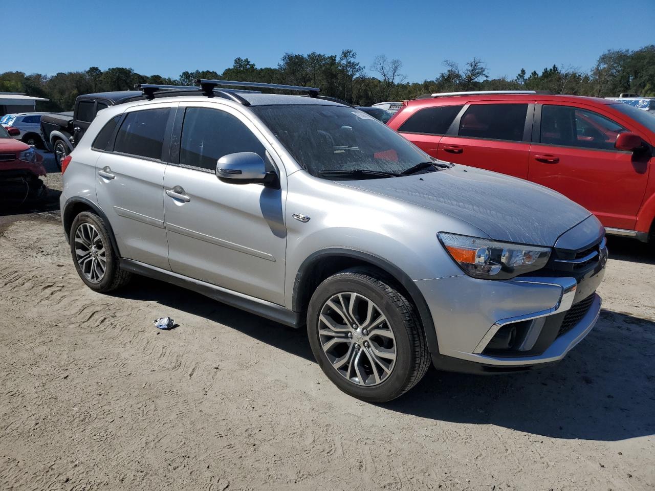 2019 Mitsubishi Outlander - Image 4