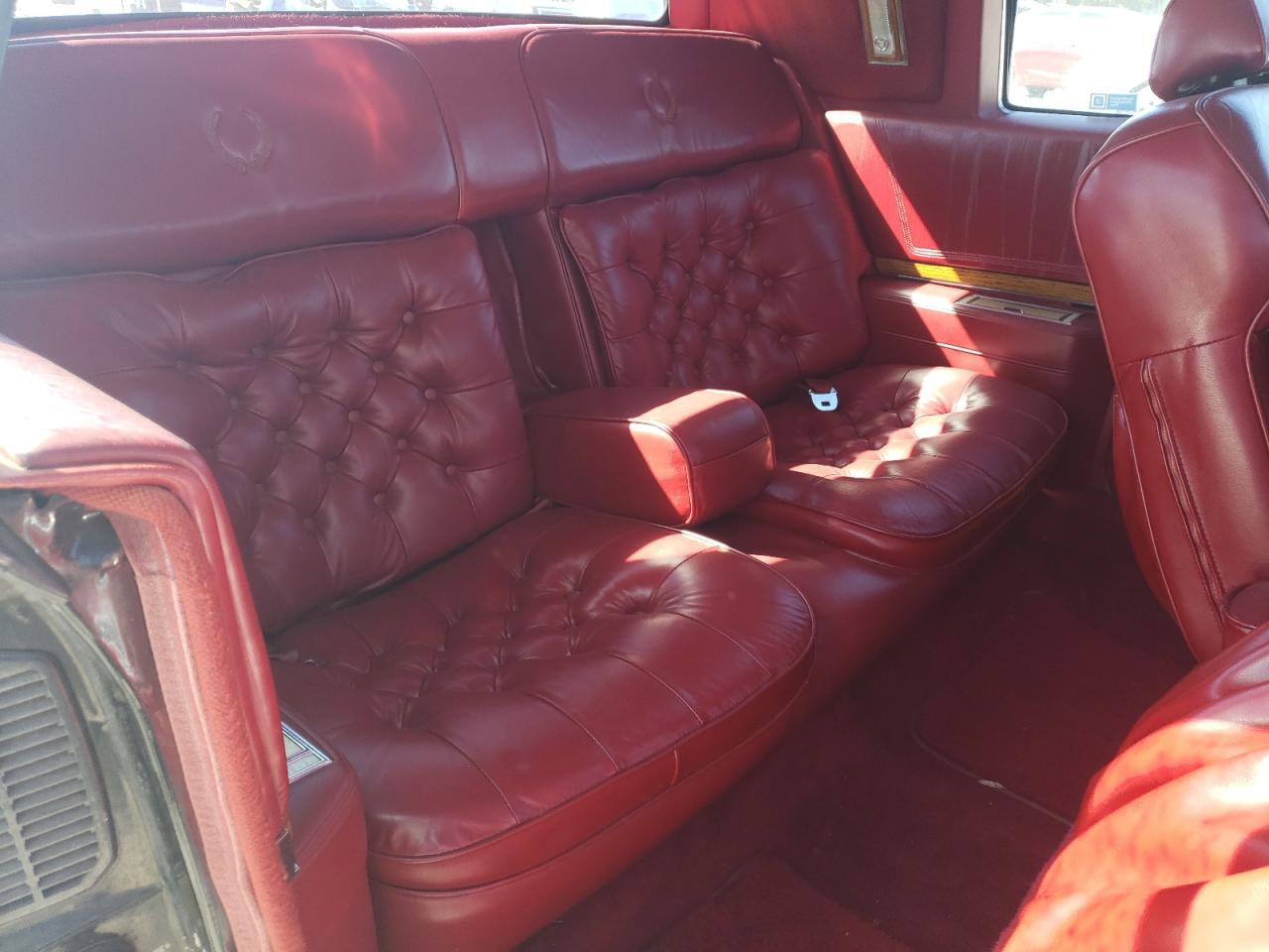 1981 Cadillac Eldorado VIN: 1G6AL5799BE635997 Lot: 45287175