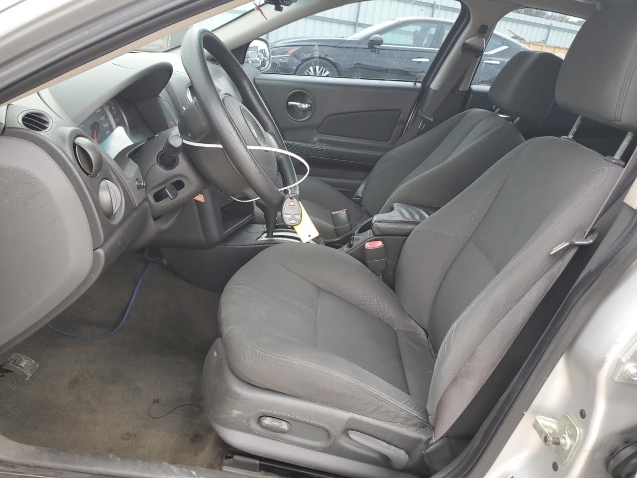 2005 Pontiac Grand Prix - Image 7