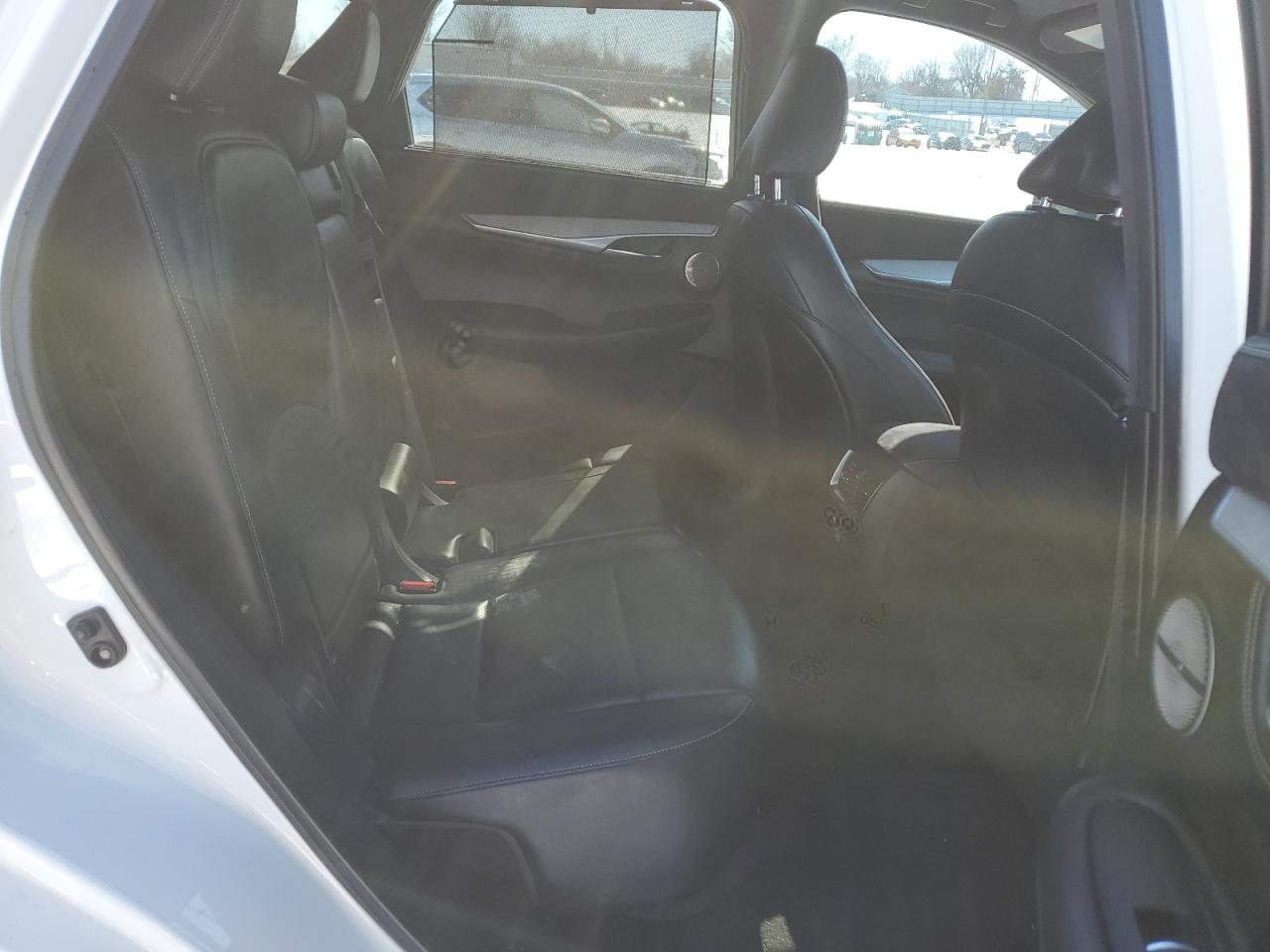2019 Infiniti QX50 - Image 11