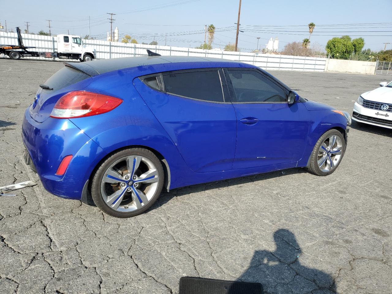 2012 Hyundai Veloster - Image 3