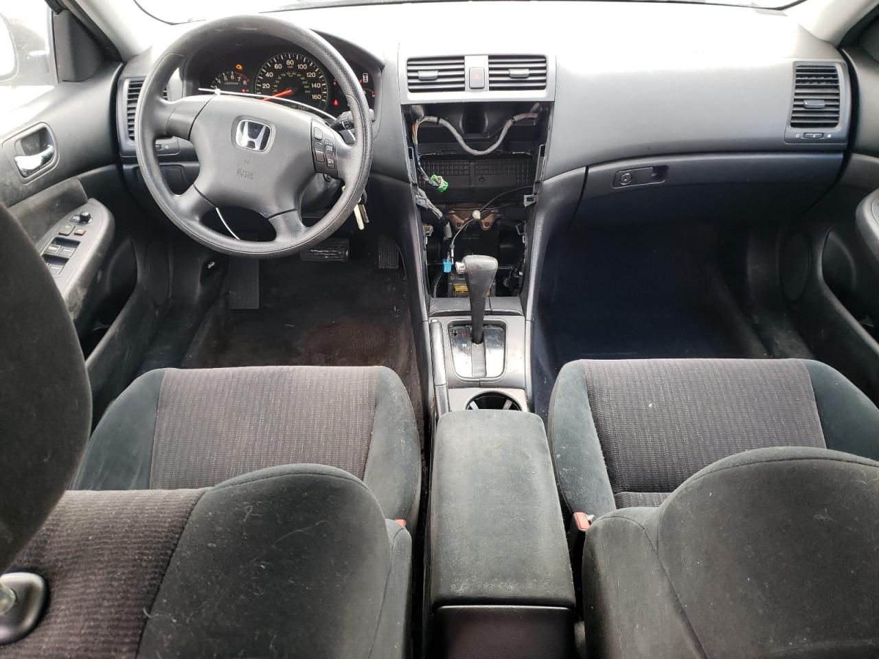 2003 Honda Accord - Image 8