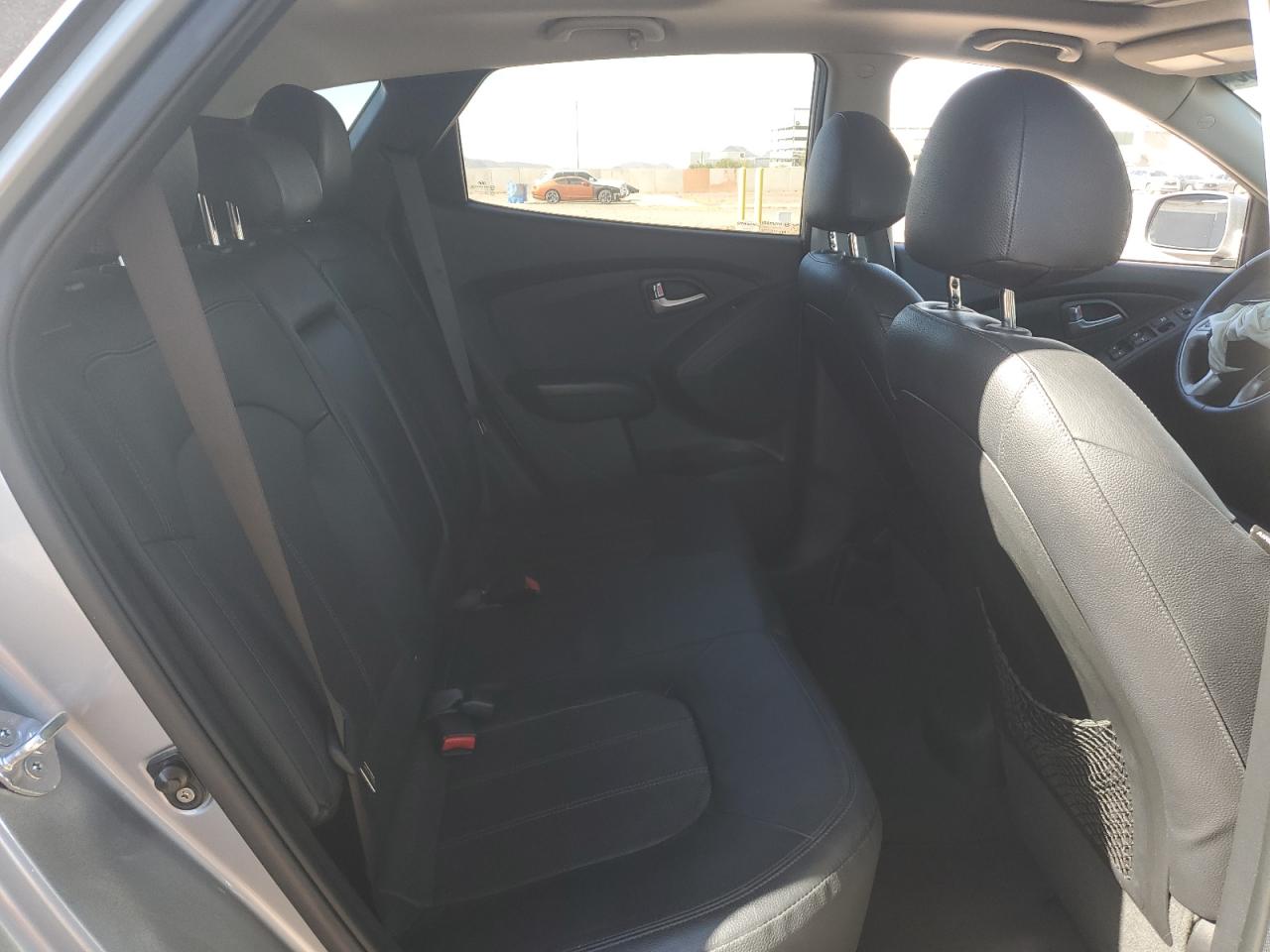 2013 Hyundai Tucson - Image 10