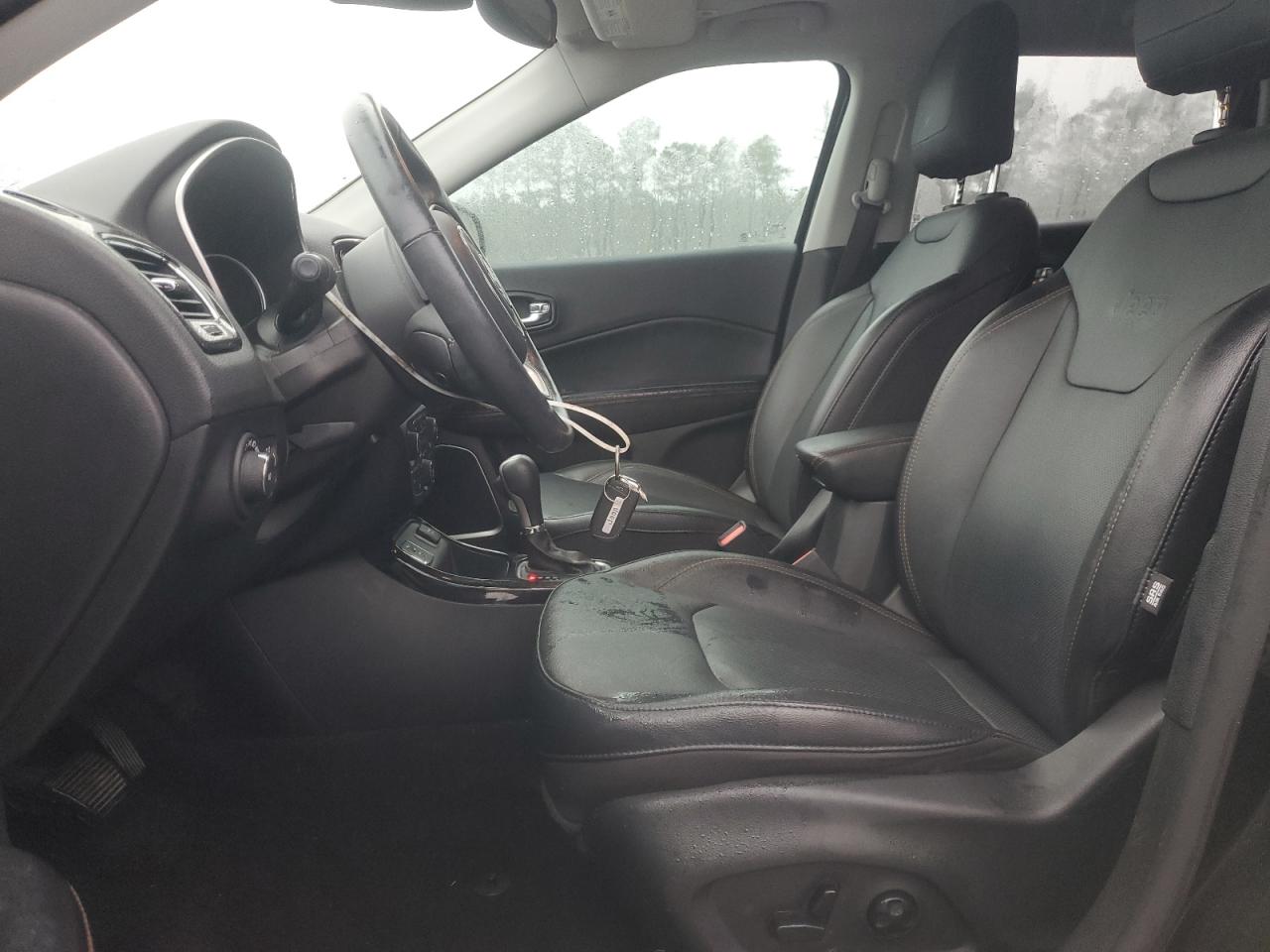 3C4NJCCBXKT843727 JEEP COMPASS 2019