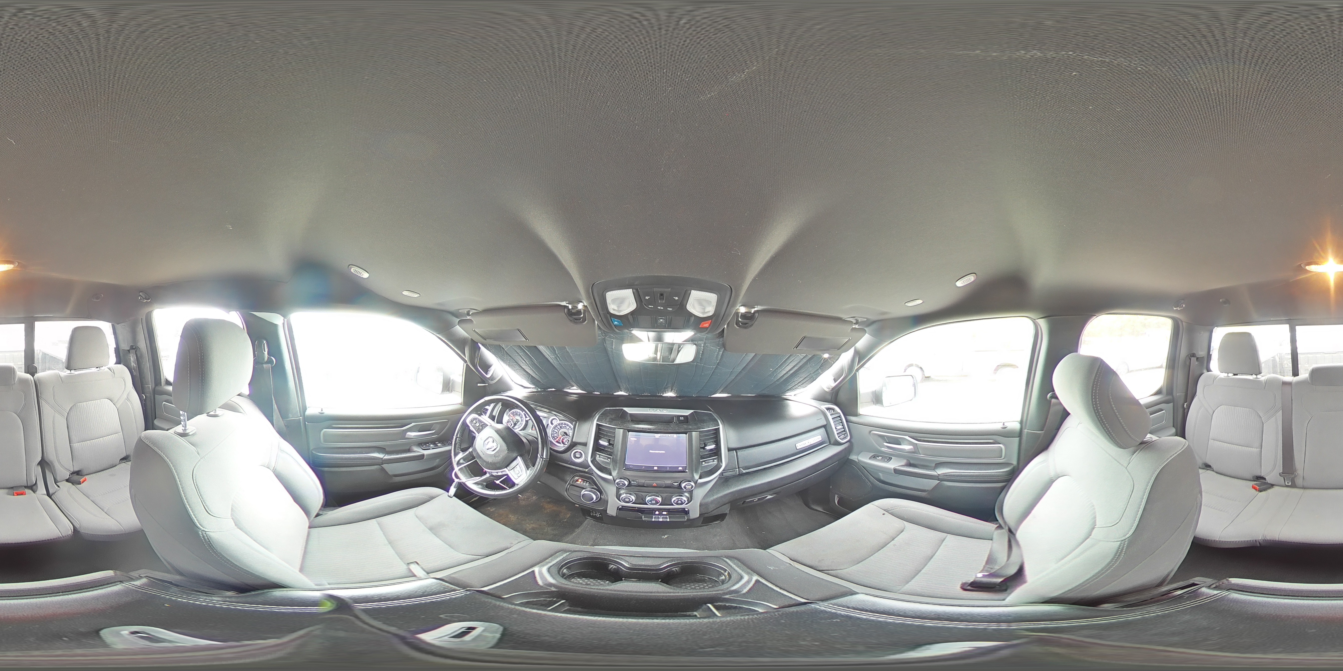 2022 RAM 1500 - Image 15