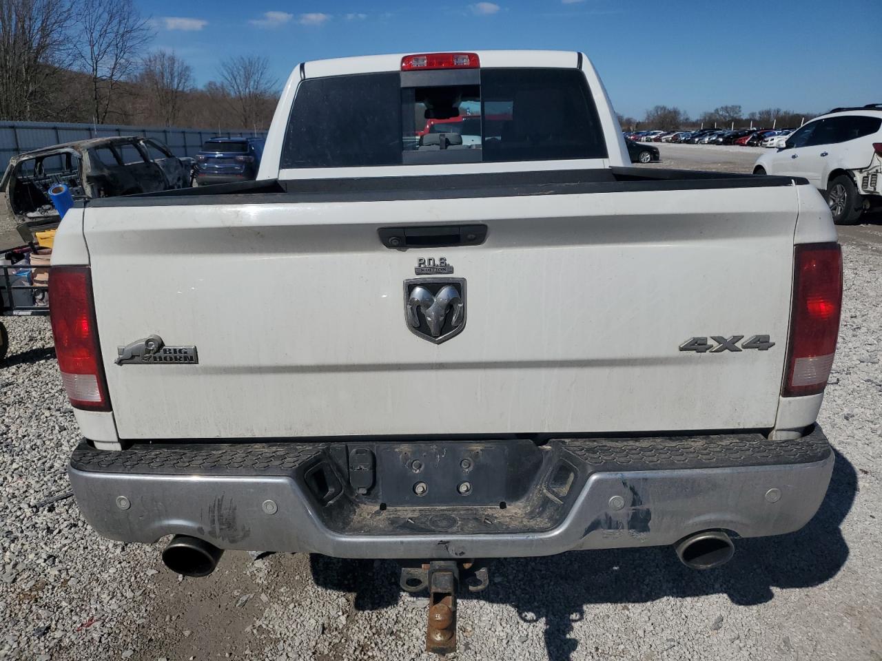 2016 RAM 1500 - Image 6