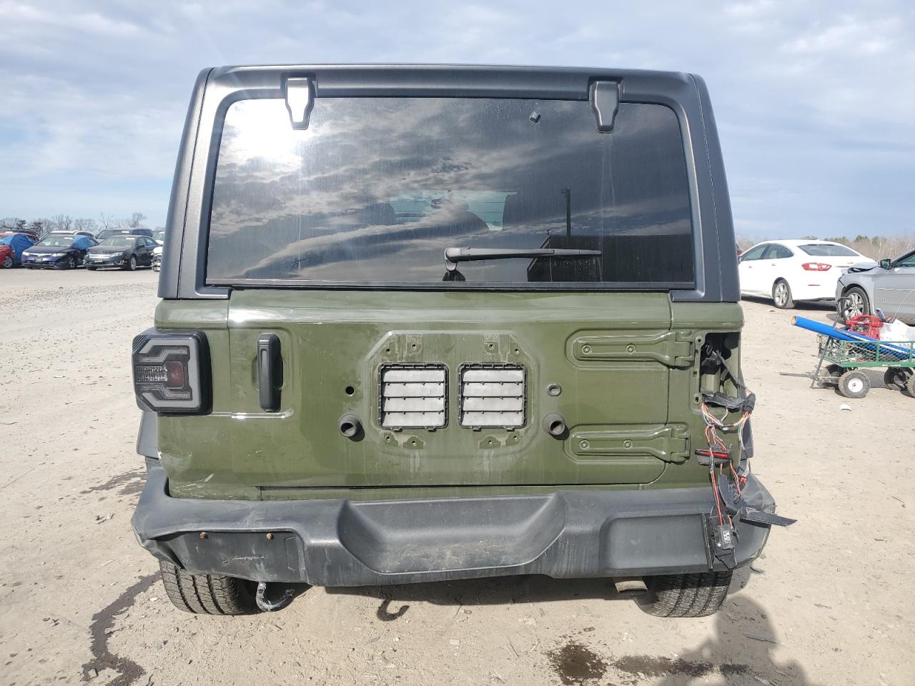 2021 Jeep Wrangler - Image 6
