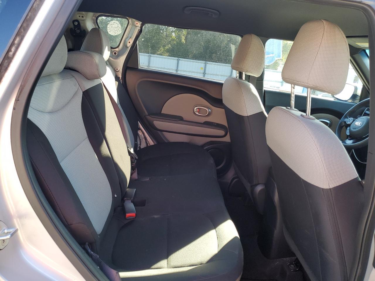 2019 Kia Soul - Image 11