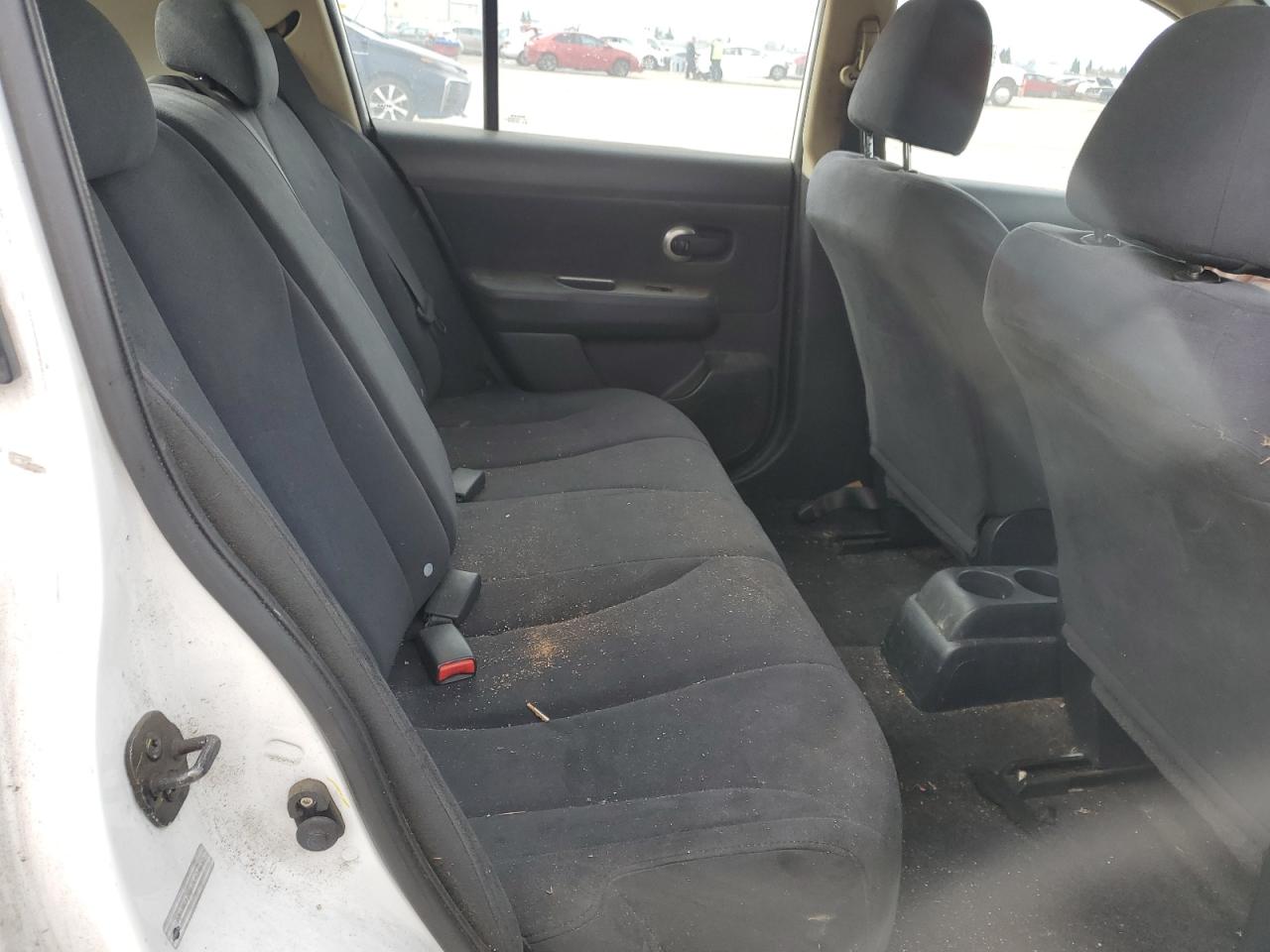 2007 Nissan Versa - Image 11