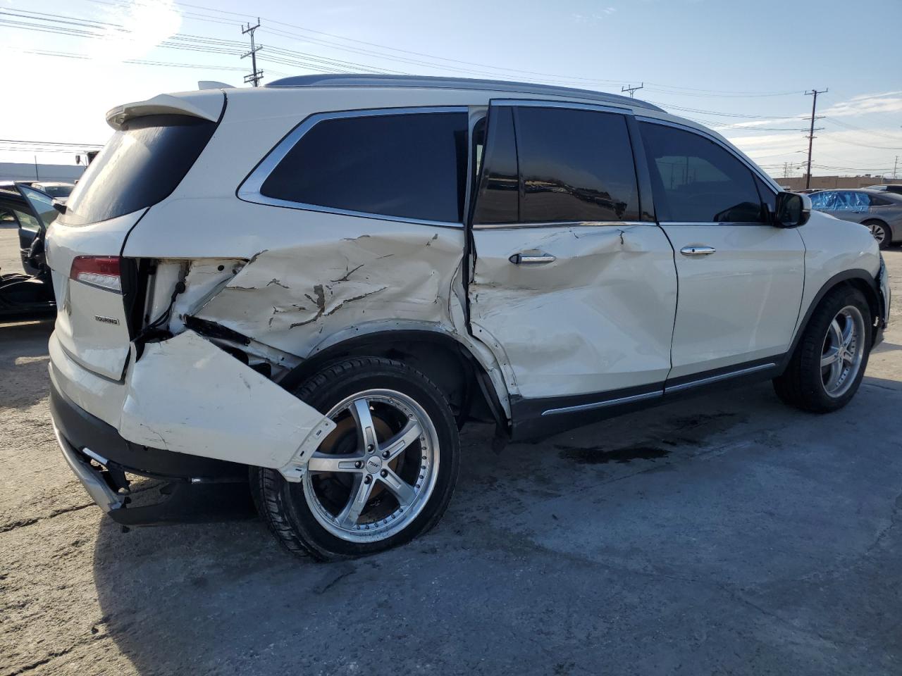 5FNYF5H94KB015395 HONDA PILOT 2019