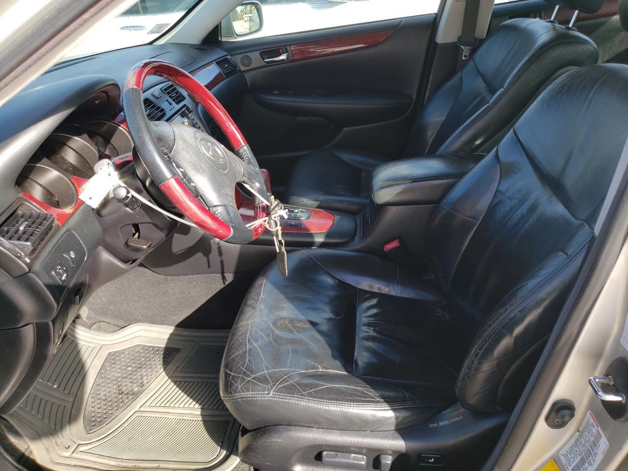 2003 Lexus ES - Image 7