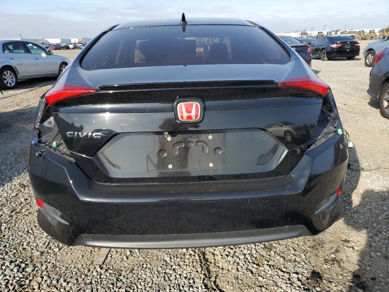 2018 Honda Civic - Image 6