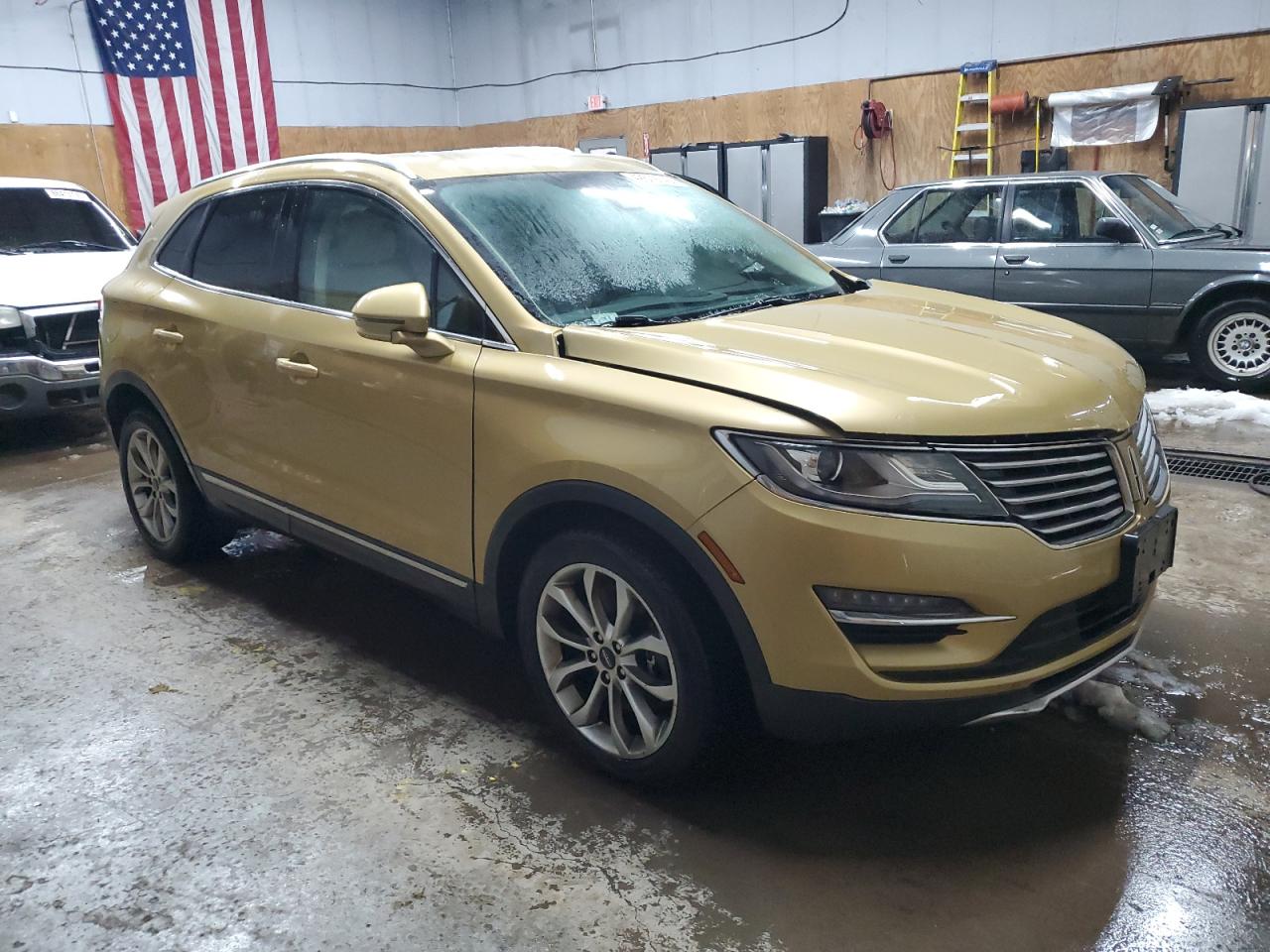 2015 Lincoln MKZ - Image 4