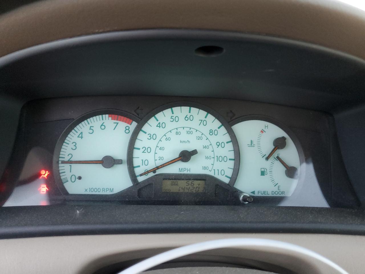 2004 Toyota Corolla - Image 10