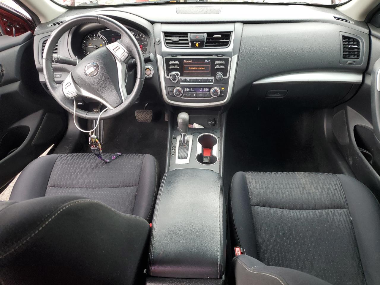 2017 Nissan Altima - Image 8