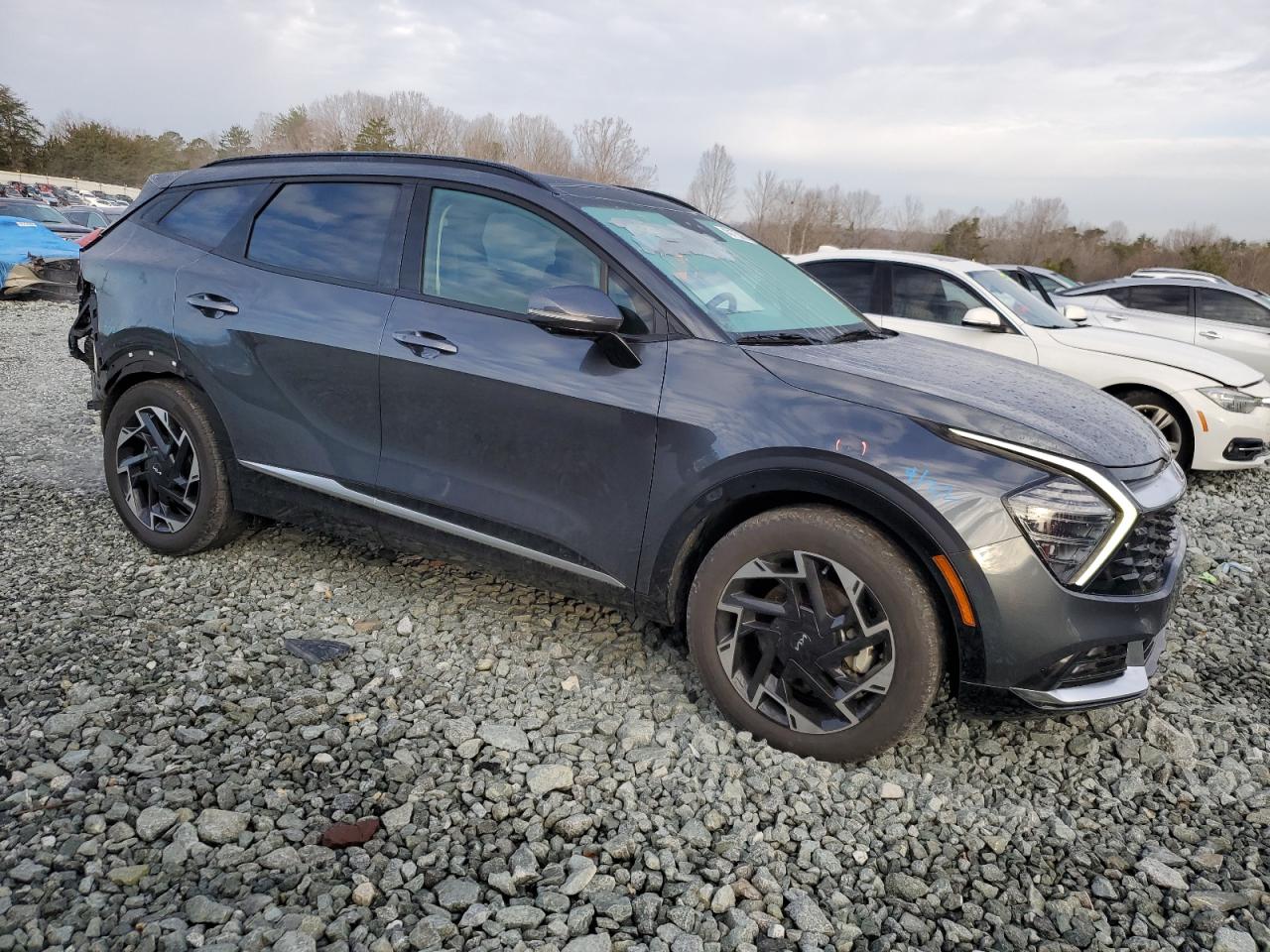 2023 Kia Sportage - Image 4