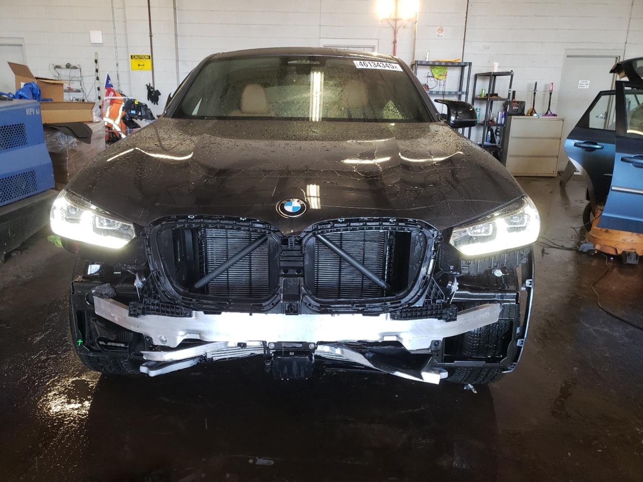 2023 BMW X4 - Image 5