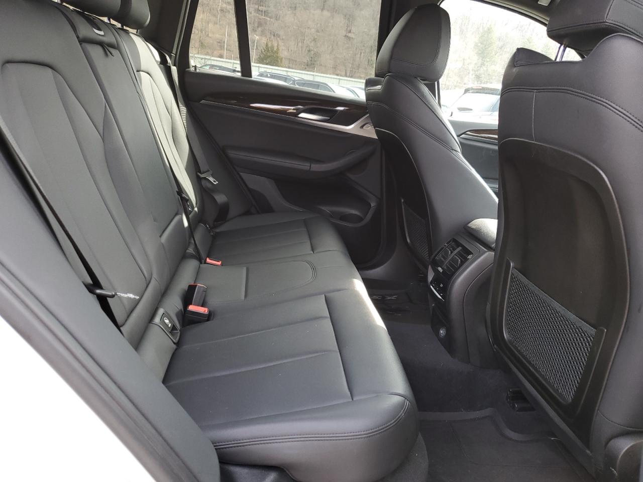 2018 BMW X3 - Image 11