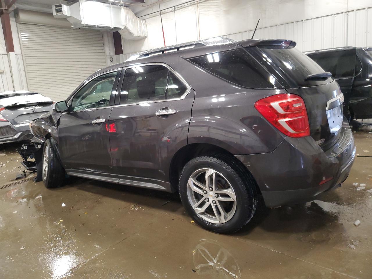2016 Chevrolet Equinox - Image 2