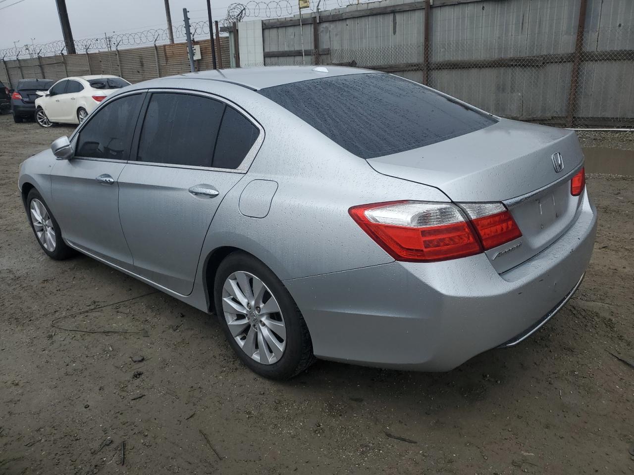 2014 Honda Accord - Image 2