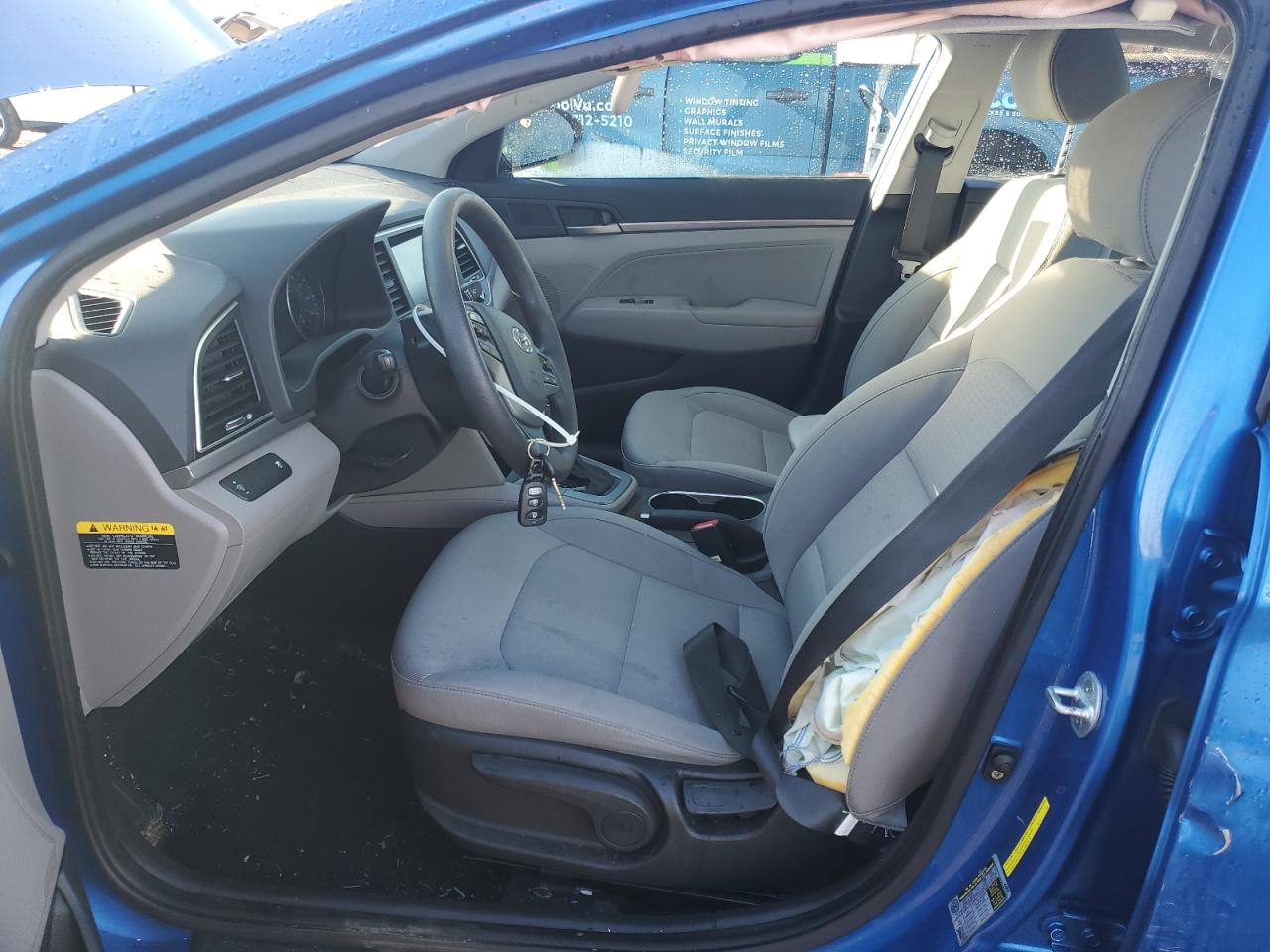 2017 Hyundai Elantra - Image 7