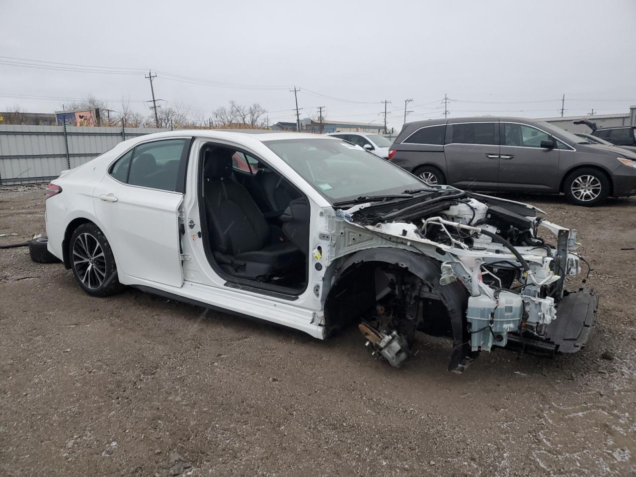 2019 Toyota Camry - Image 4