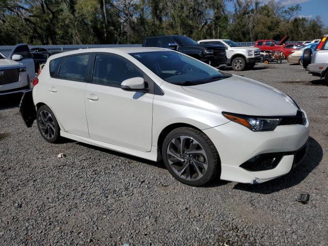 Hatchbacks TOYOTA COROLLA 2017 White