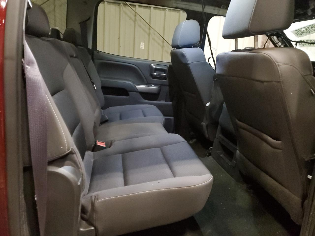 2016 Chevrolet Silverado - Image 10
