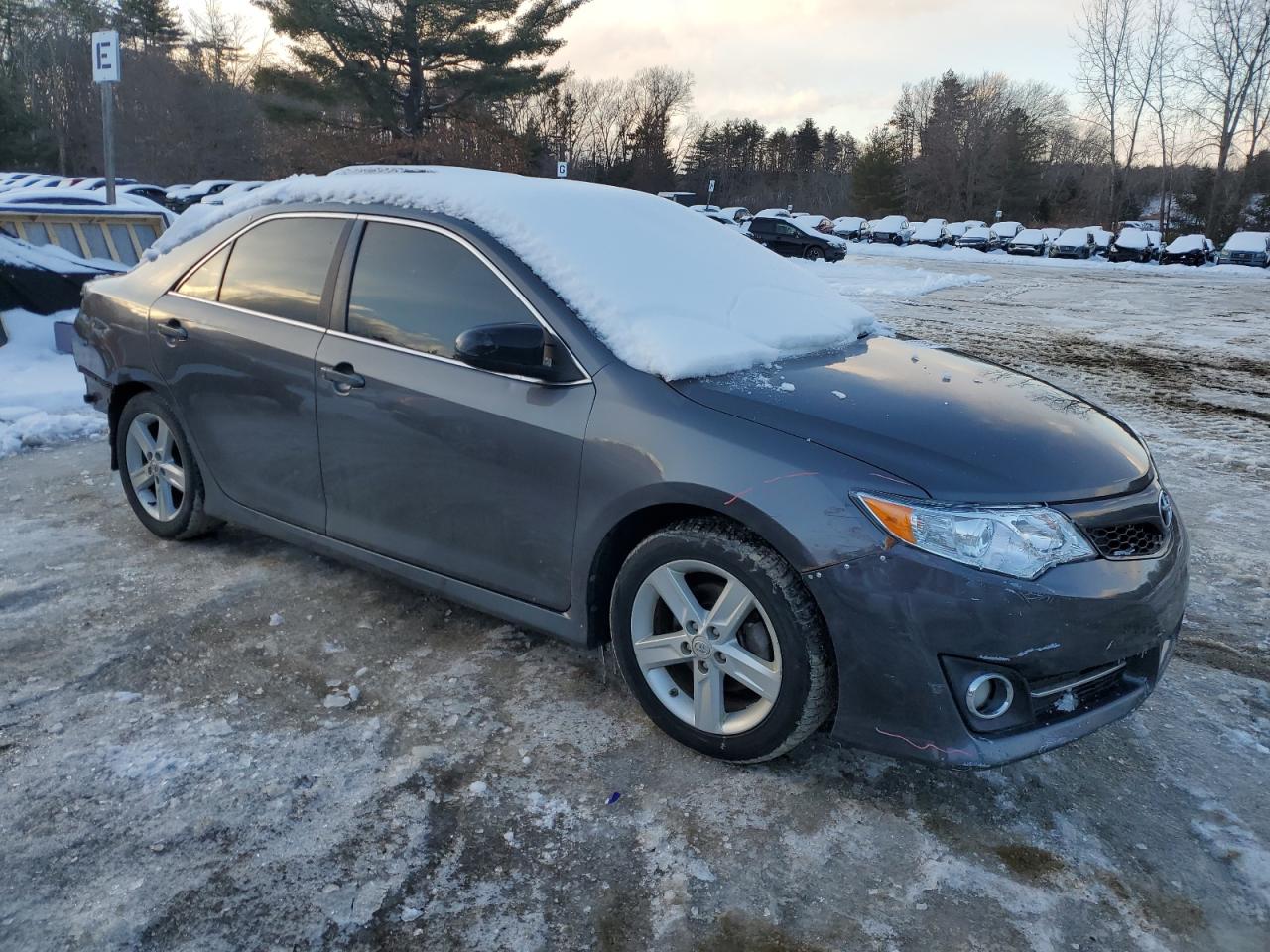 2013 Toyota Camry - Image 4