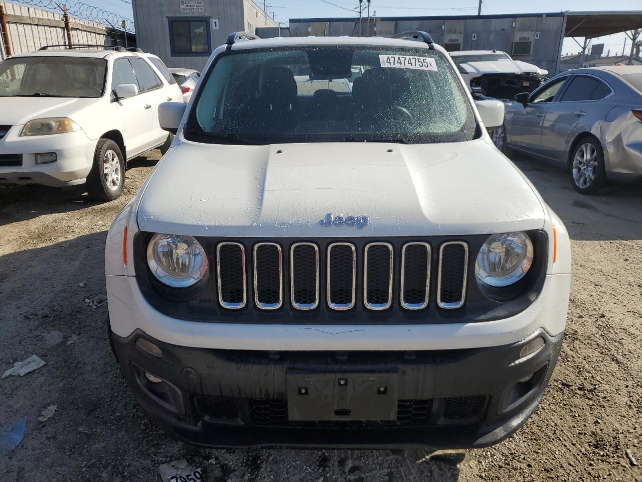 2015 Jeep Renegade - Image 5