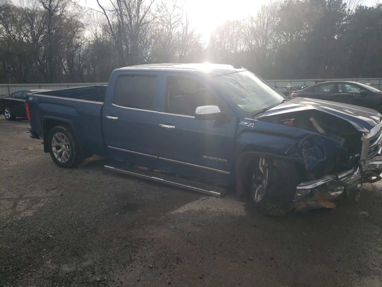 2015 GMC Sierra - Image 4