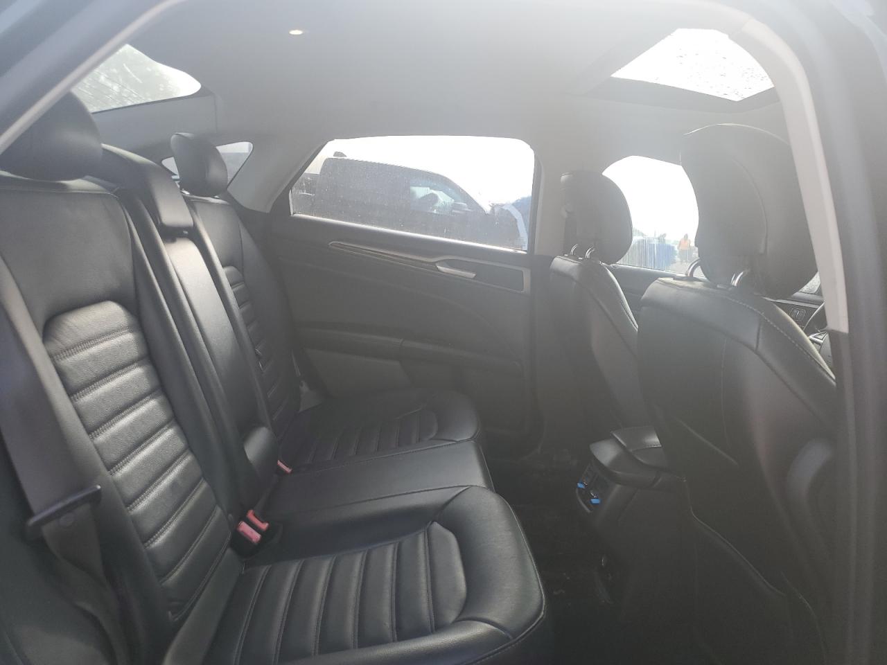 2014 Ford Fusion - Image 10