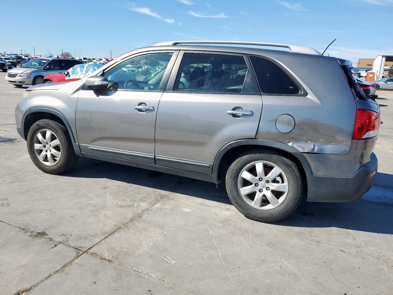 2013 Kia Sorento - Image 2