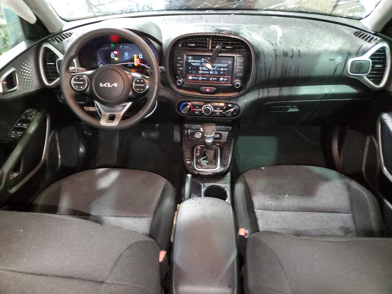 2023 Kia Soul - Image 8