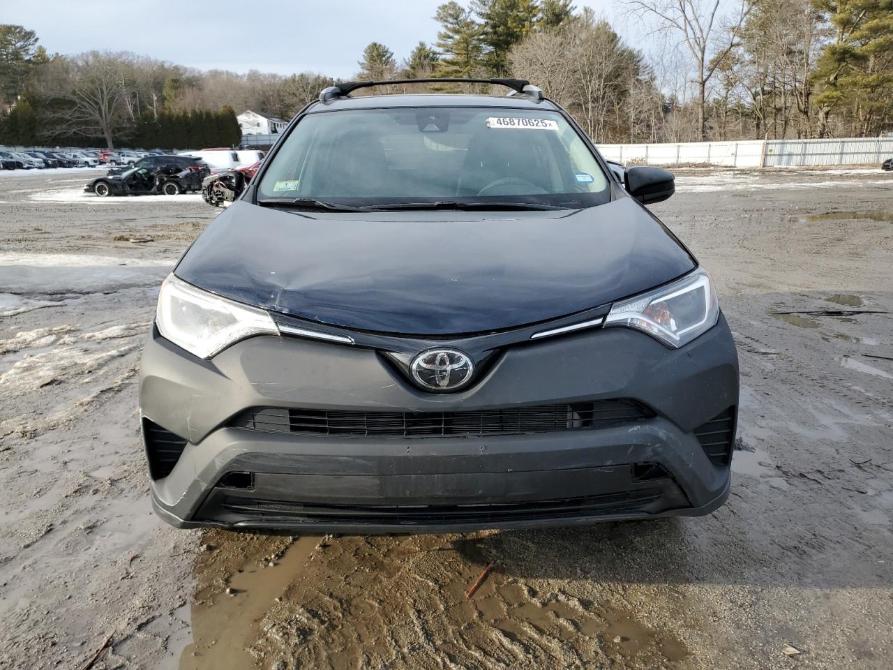 2018 Toyota RAV 4 - Image 5