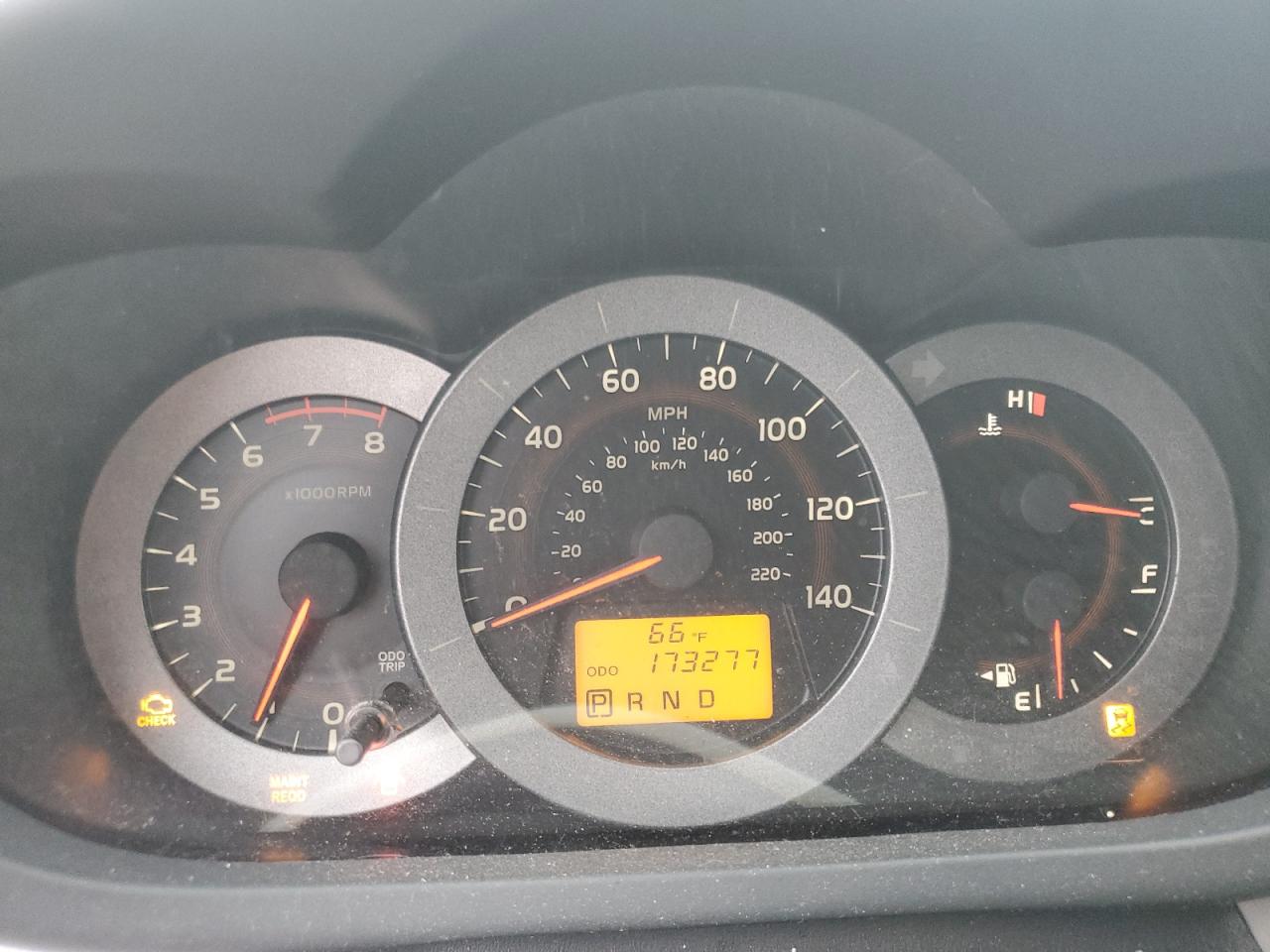 2010 Toyota RAV 4 - Image 9