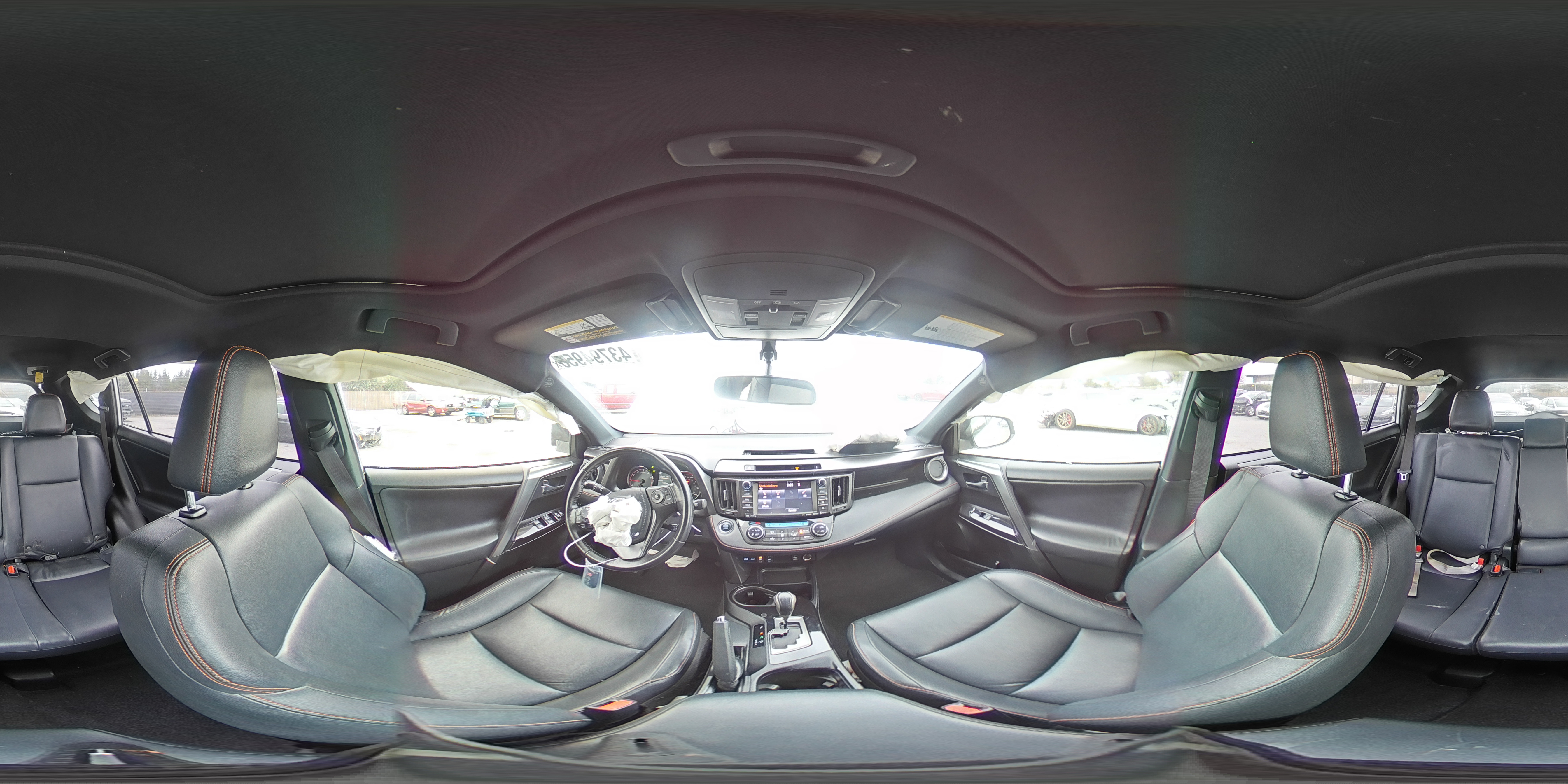 2016 Toyota RAV 4 - Image 14