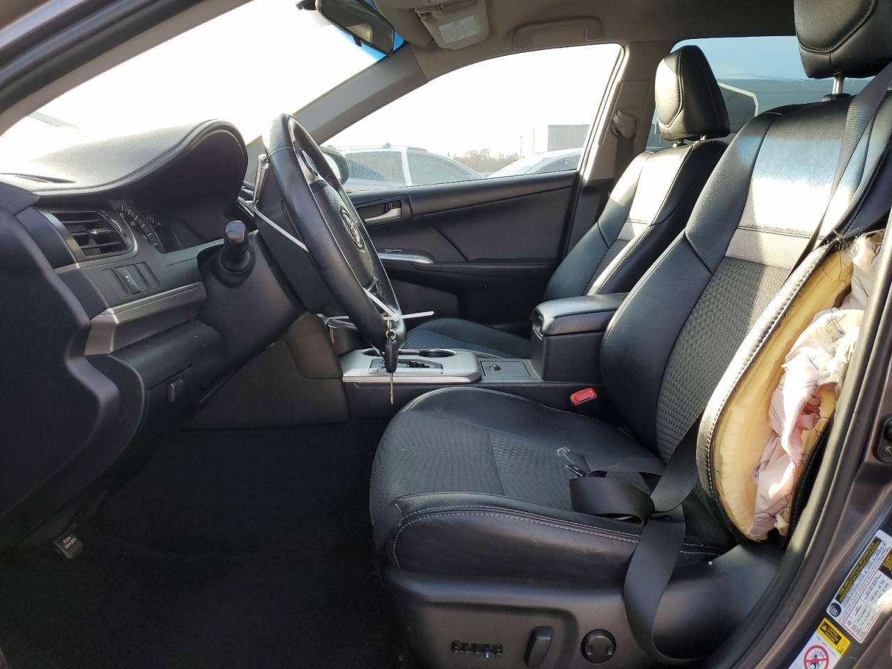 2014 Toyota Camry - Image 7