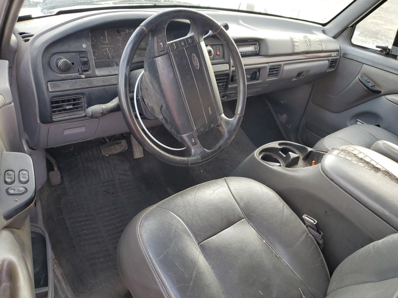 1994 Ford F-150 - Image 8