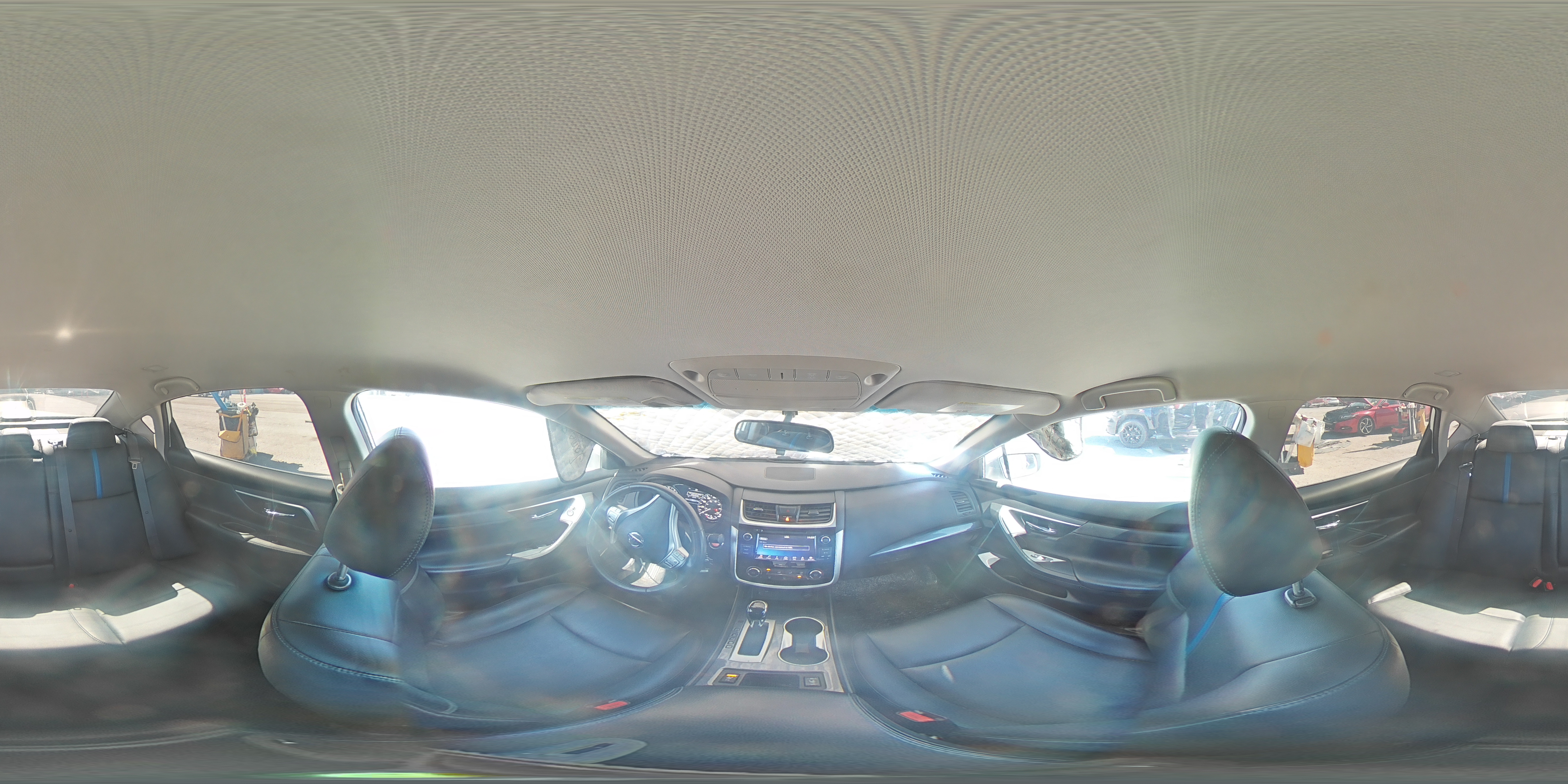 2018 Nissan Altima - Image 13
