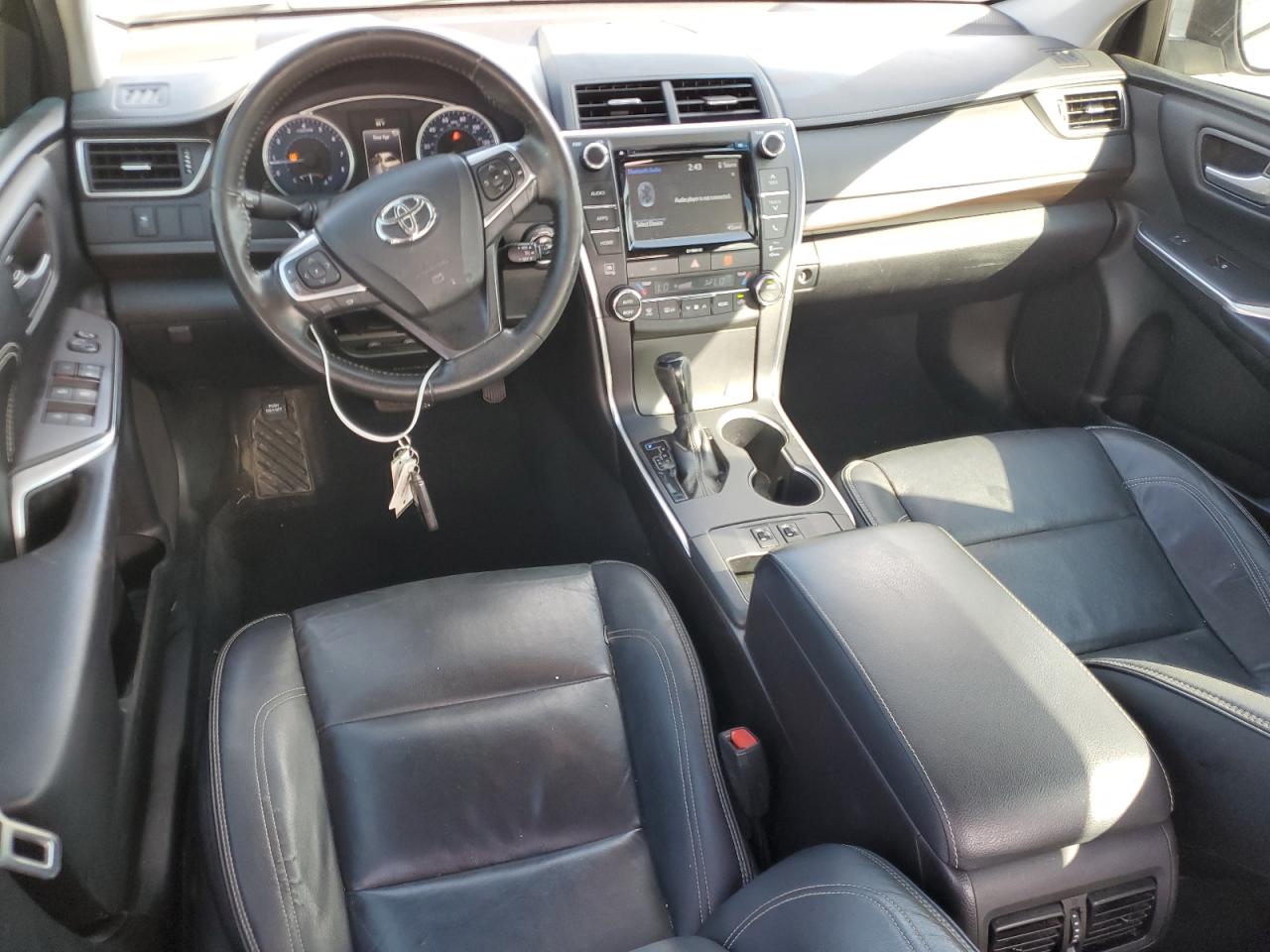 2017 Toyota Camry - Image 8