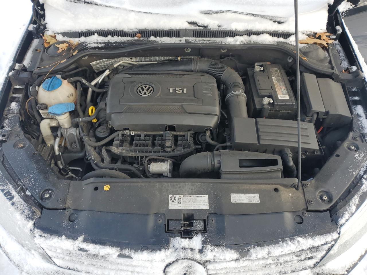 2014 Volkswagen Jetta - Image 11