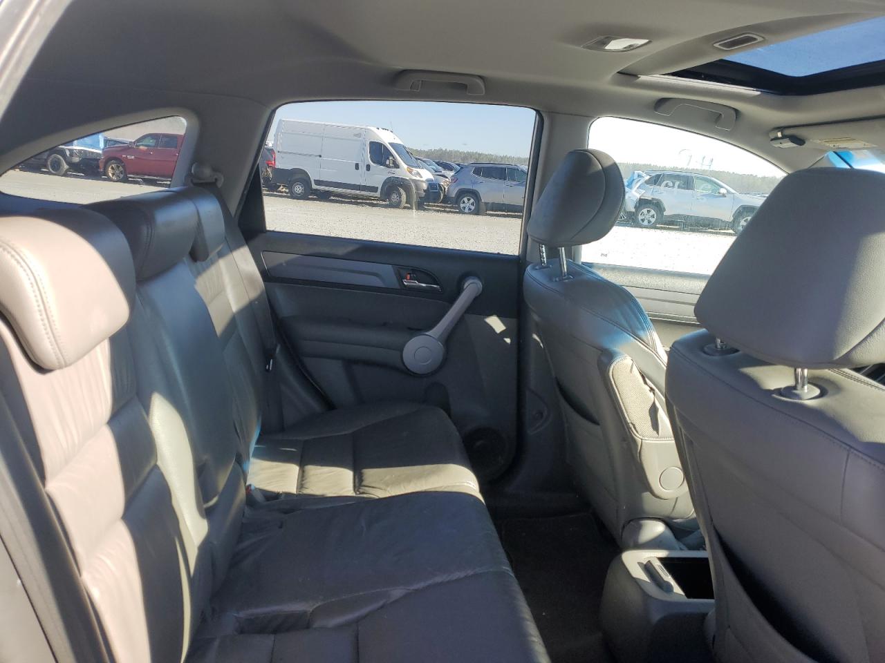 2007 Honda CR-V - Image 11
