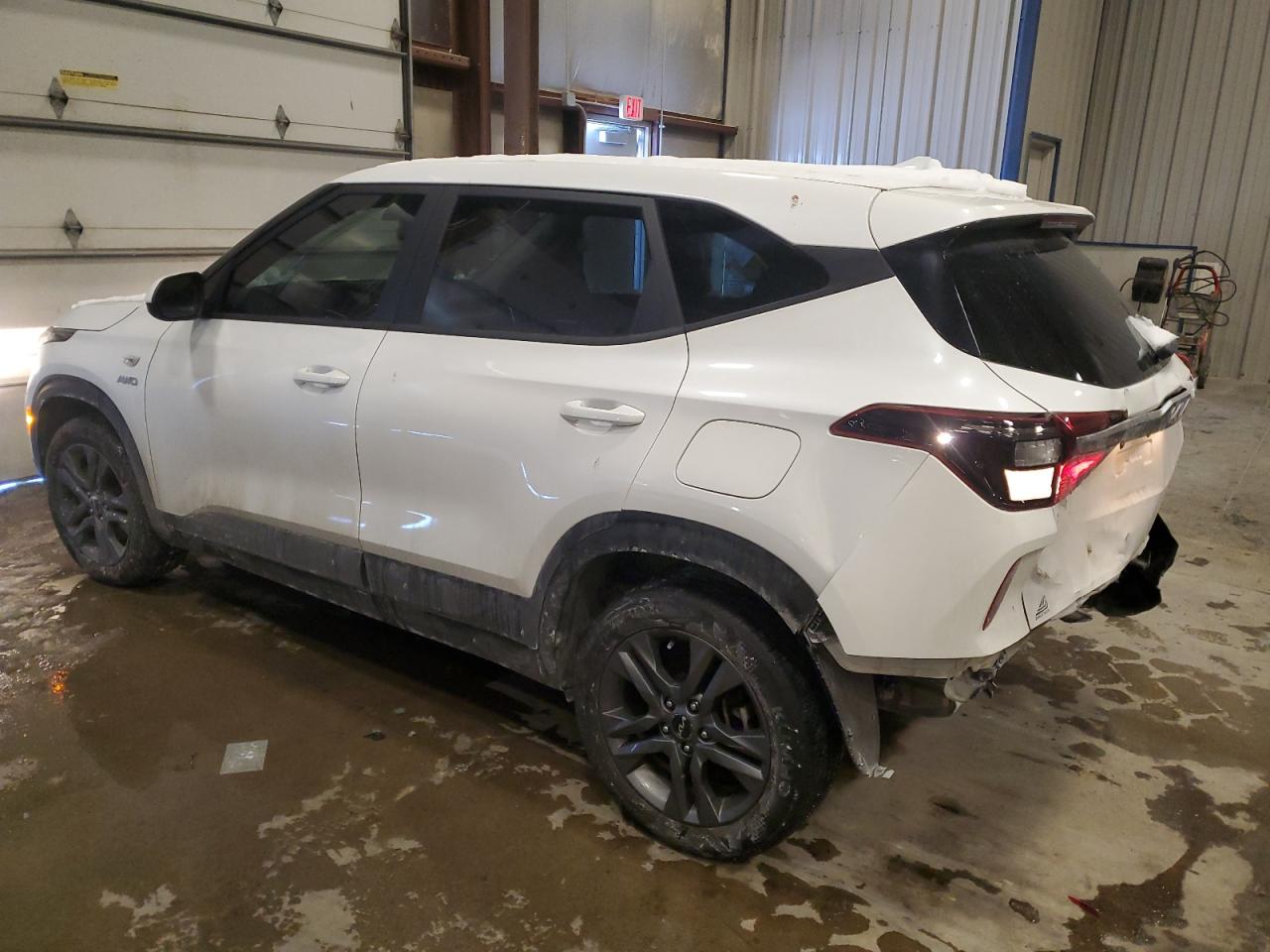 2022 Kia Seltos - Image 2