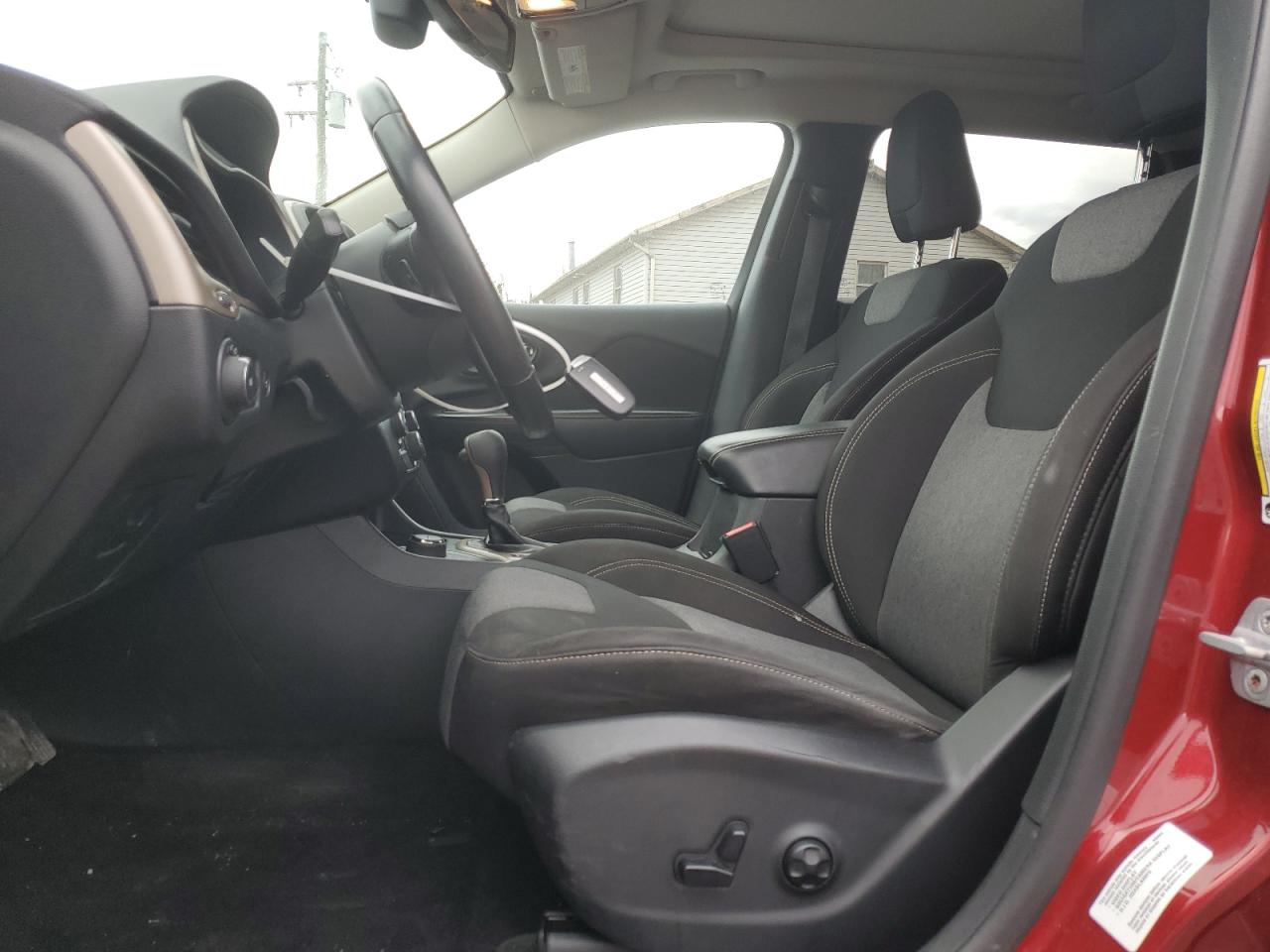2014 Jeep Grand Cherokee - Image 7