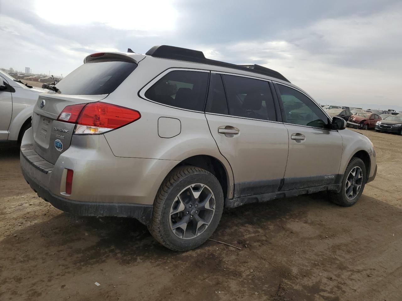 2014 Subaru Outback - Image 3