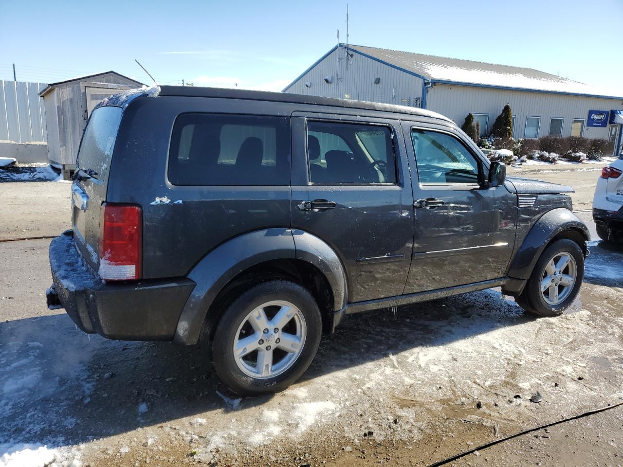 2011 Dodge Nitro - Image 3