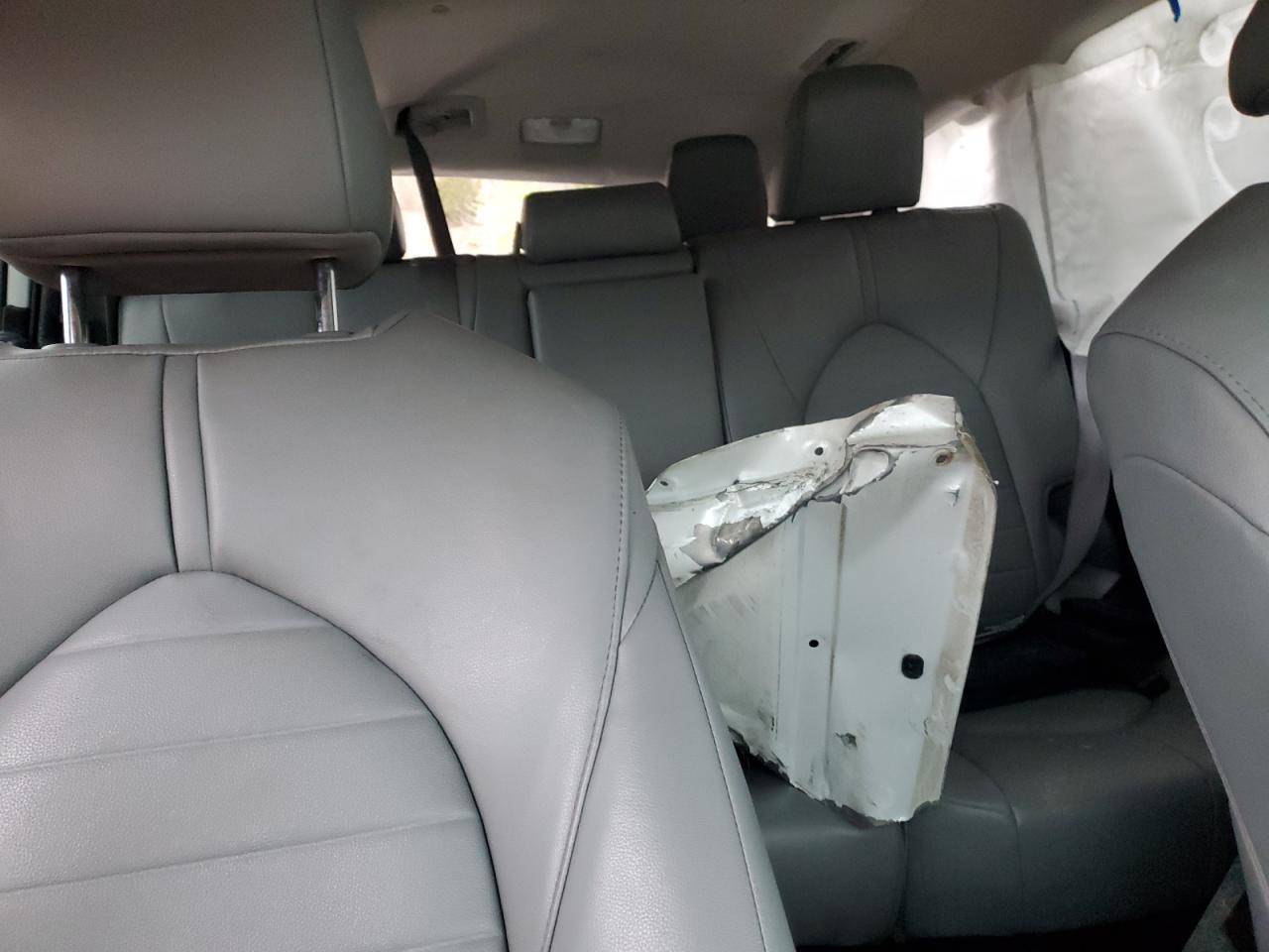 2022 Toyota Highlander Xle VIN: 5TDGZRBH4NS576979 Lot: 43985165
