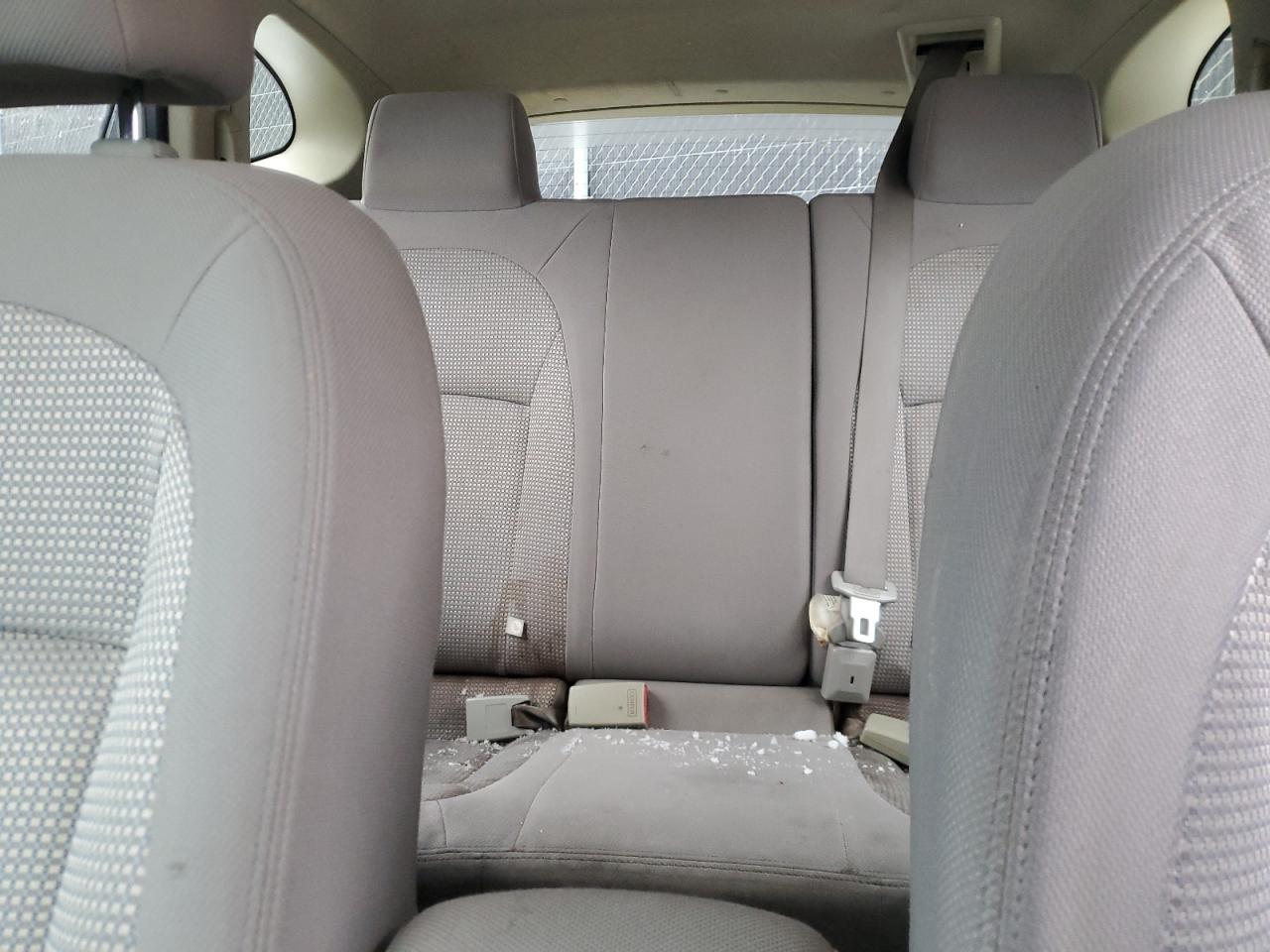 2011 Nissan Rogue - Image 10